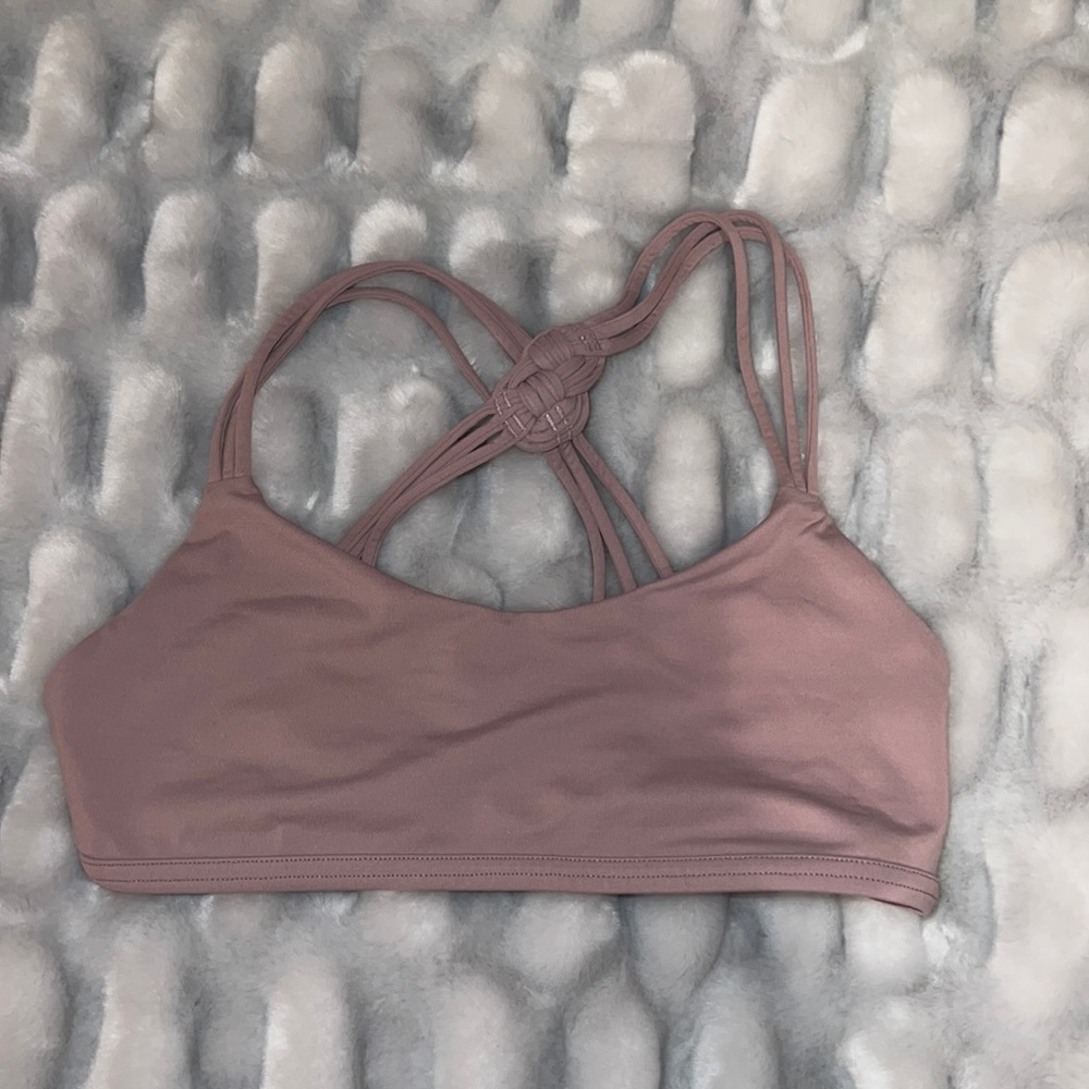 NWOT Lululemon Sports Bra